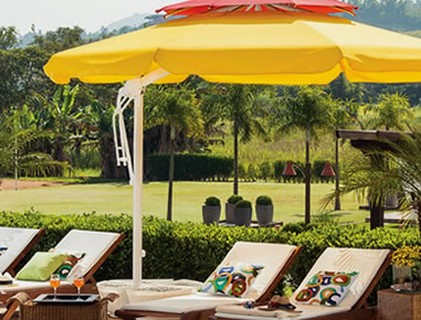 Seu eixo com rotação 360° permite levar sombra com praticidadee rapidez para onde você precisar