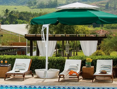 Dupla cobertura que evita o efeito estufa, estrutura reforçada em alumínio. Suporta ventos de até 60 km/h quando fixado diretamente no solo. Facilmente lavável, com água e sabão neutro.